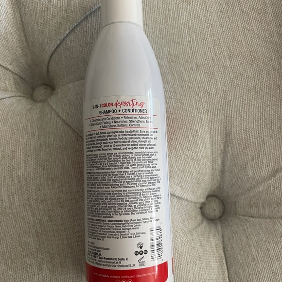 Punky Colour 3-in-1 Color Depositing Hair Cleanser & Conditioner (Redilicious) - Picture 2 of 14